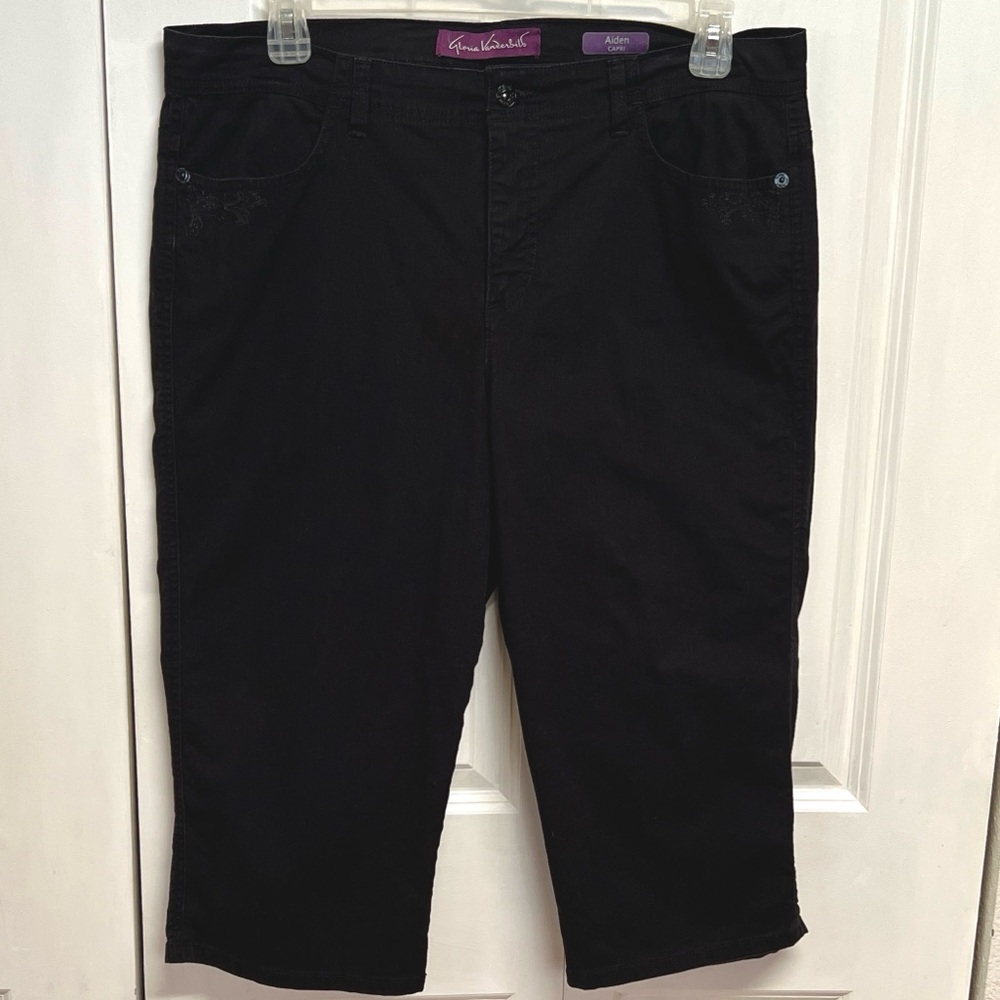 Gloria Vanderbilt Aiden Black Women’s Jean Shorts Size 16